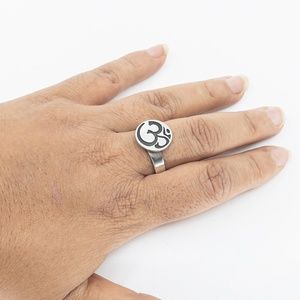Sterling Silver Adjustable OM Ring